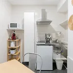 Aptuvalencia 아파트 *