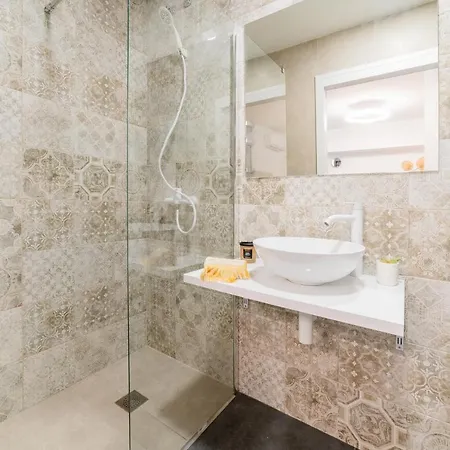 Apartman Aptuvalencia *